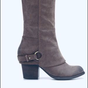 Fergalicious Lexy Woman’s Boots, New